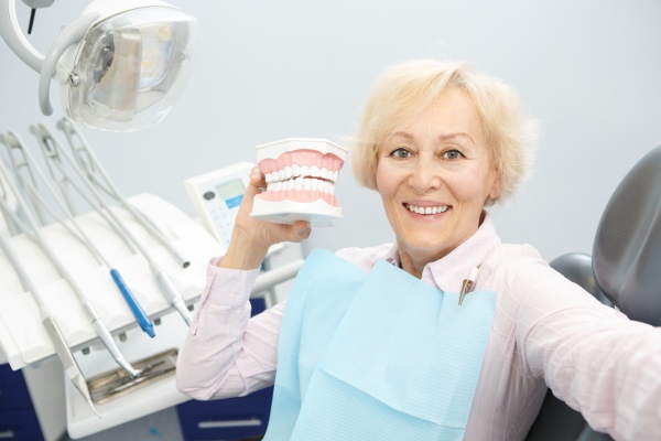 What You Should Do With Broken Dentures